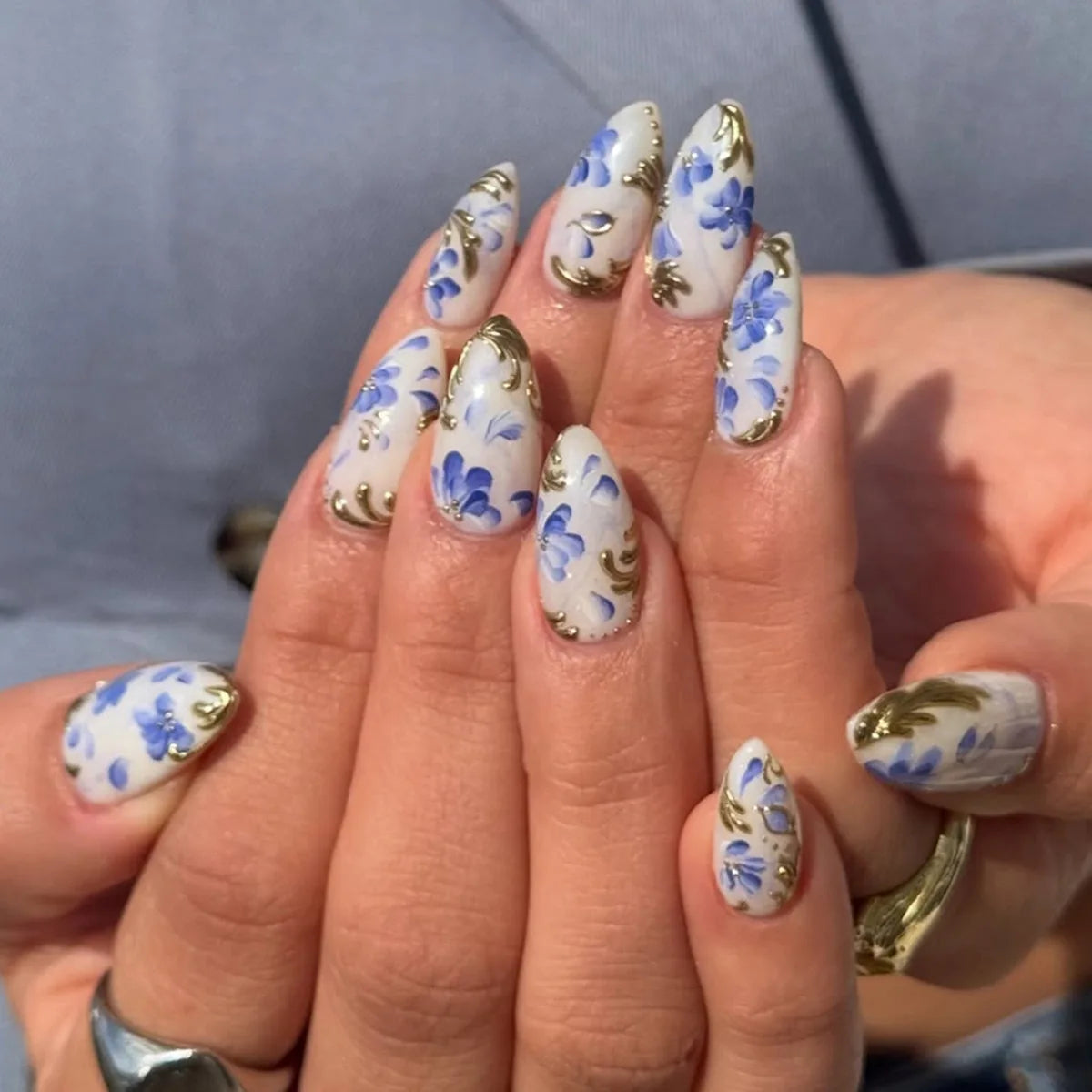 24pcs Spring Day Sweet False Nails Cute Pink Flower Star Pearl Designs Press On Nails Stripes French Style Almond Fake Nail