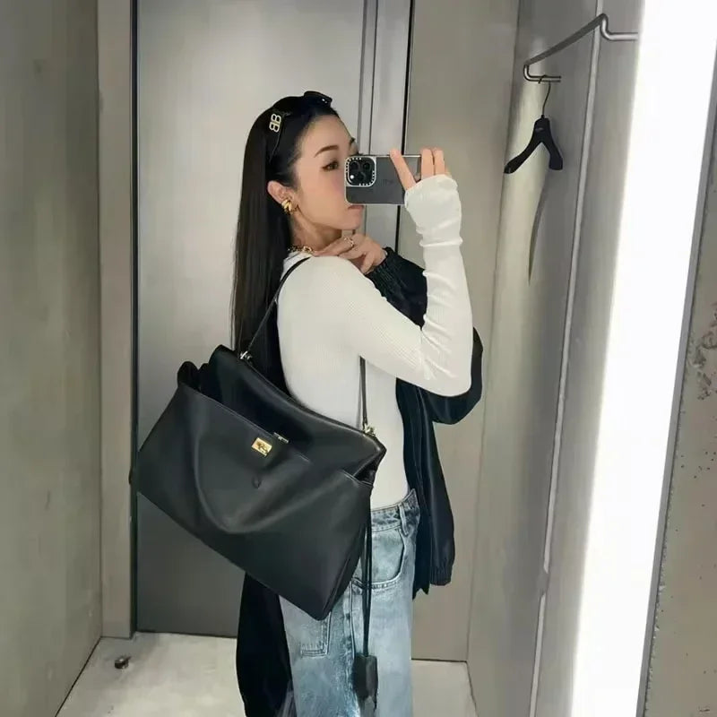 Microfiber Leather Women's Business Briefcase Fashion Single Shoulder Diagonal Cross Handbag with Buckle Underarm Design