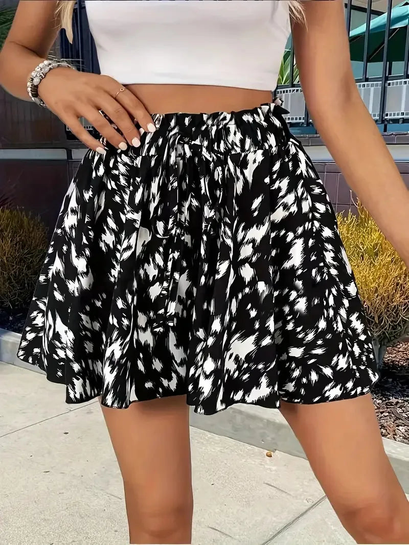 2024 Women's Spring Summer Printed Shorts Skirt Elegant Waist Cinching Loose Shorts