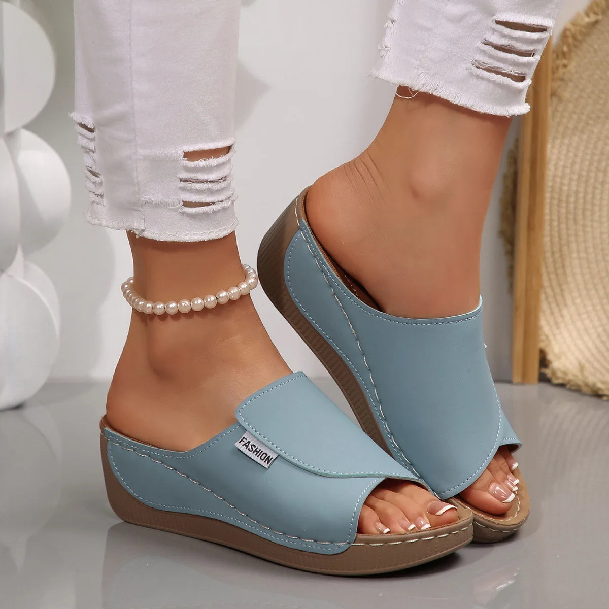 Summer Shoes Women Sandals Beach Walking Shoes Slip On Shoes For Women Wedge Sandals Woman Retro Women Slippers Footwear Female
