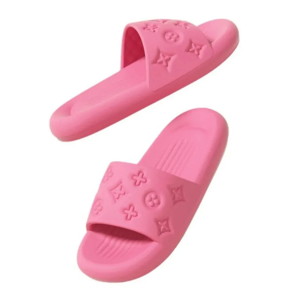 High end fashion cool slippers for women in summer, with a sense of stepping on poop, thick bottom bathroom EVA slippers