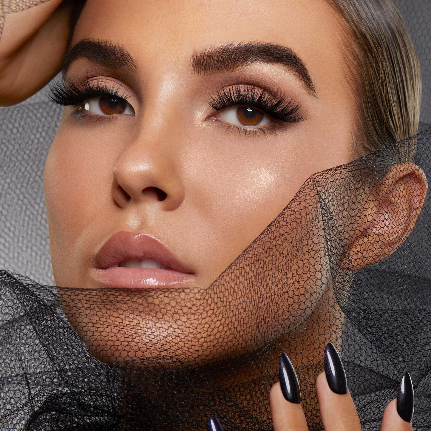 Salon Perfect Soft & Smokey 648 Lash, 2 Pairs